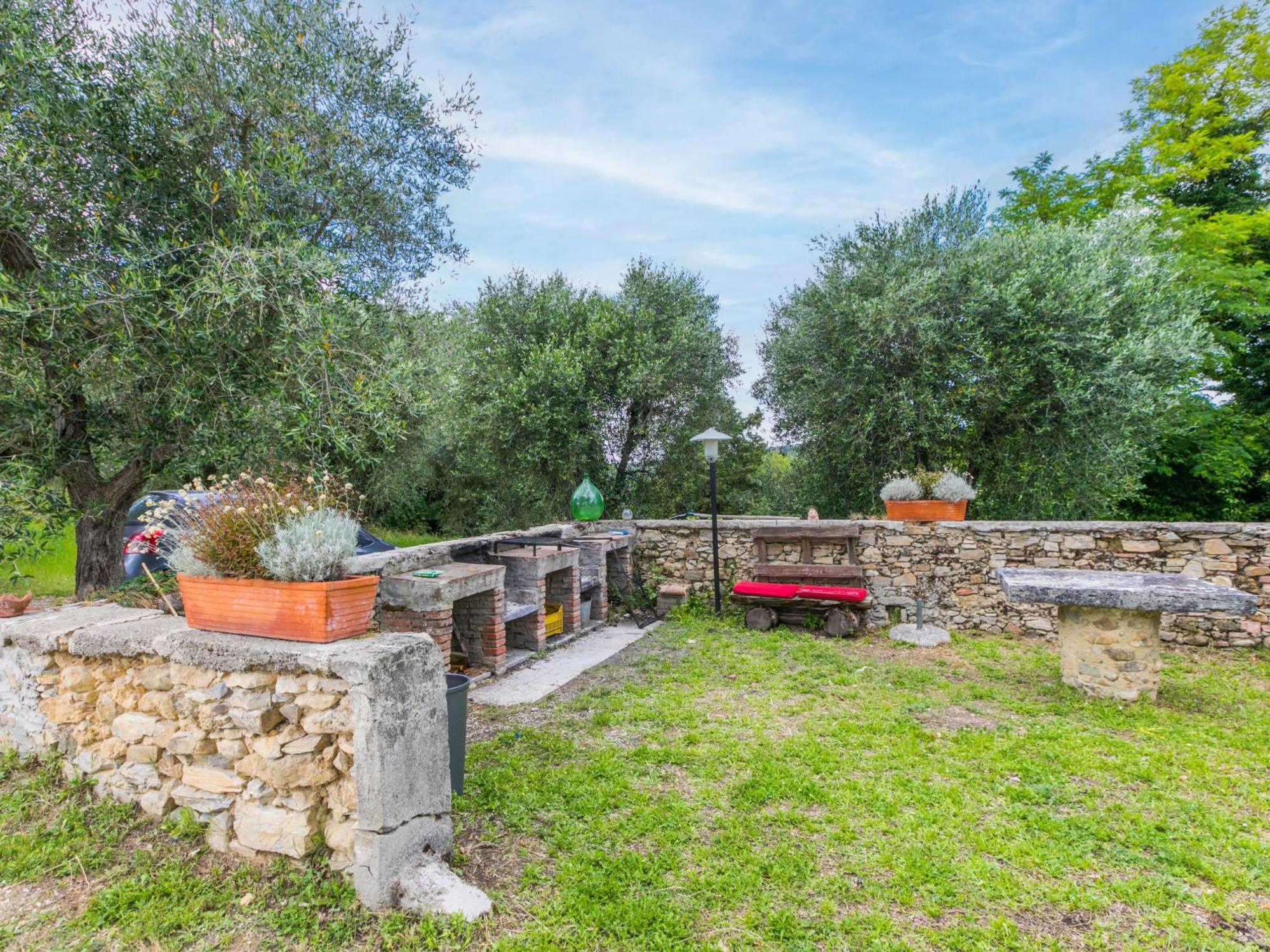 Apartment Tipologia Quadrilocale By Interhome Monsanto Dış mekan fotoğraf